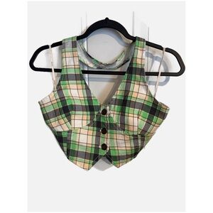 Forever 21- Women’s Plaid Green and Cream Vest size Large